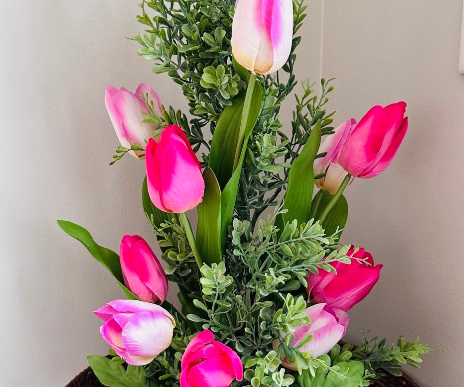 Artificial Pink Tulip Bouquet with Jute Wrap – Home & Gift Decoration